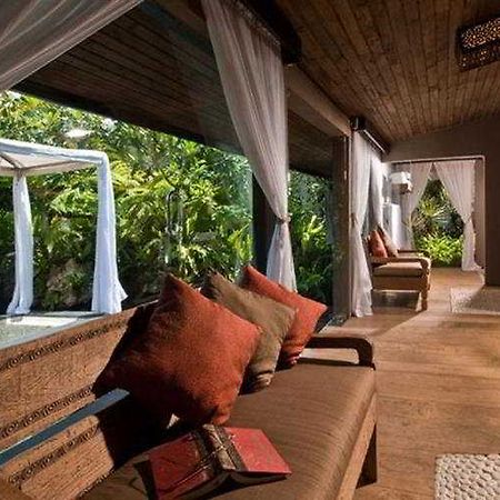 Khayangan Estate Hotel Pecatu  ภายนอก รูปภาพ