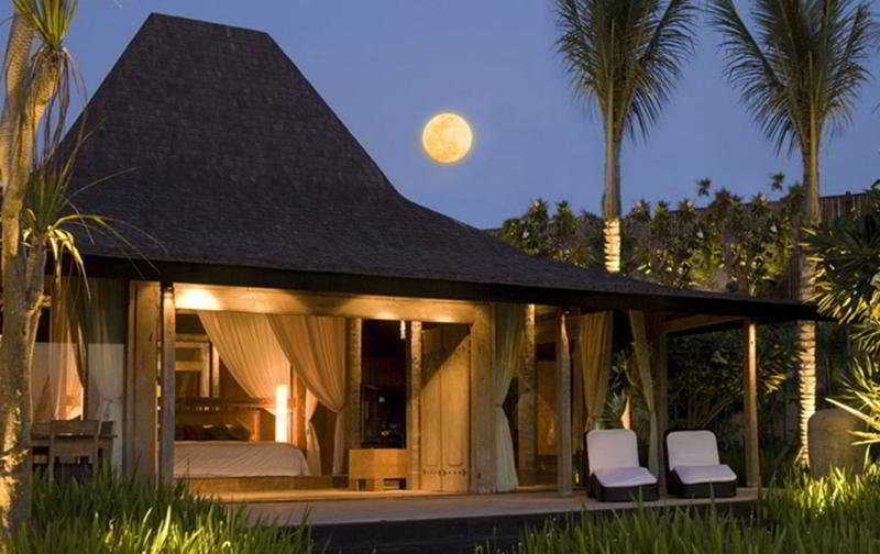 Khayangan Estate Hotel Pecatu  ภายนอก รูปภาพ