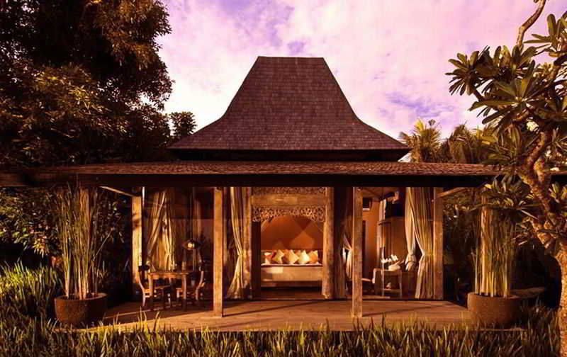 Khayangan Estate Hotel Pecatu  ภายนอก รูปภาพ